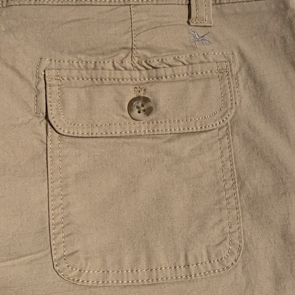 Eddie Bauer NWOTs Capri pants sz 10 - Picture 6 of 6